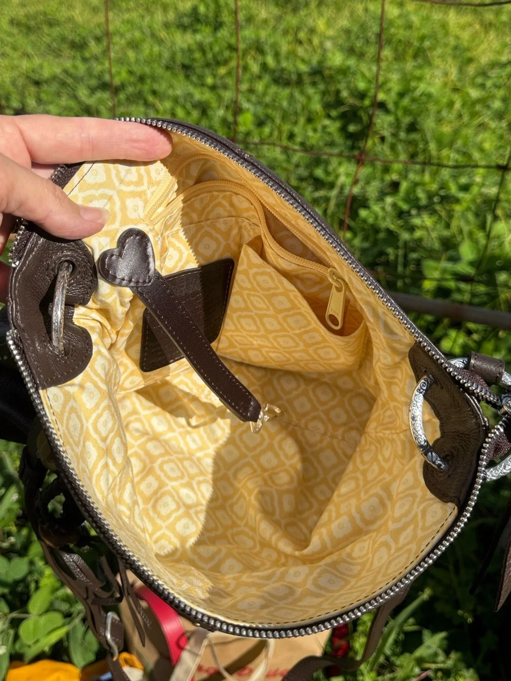Brighton Koda Brown Leather Hobo Crossbody Tassle heart F367405